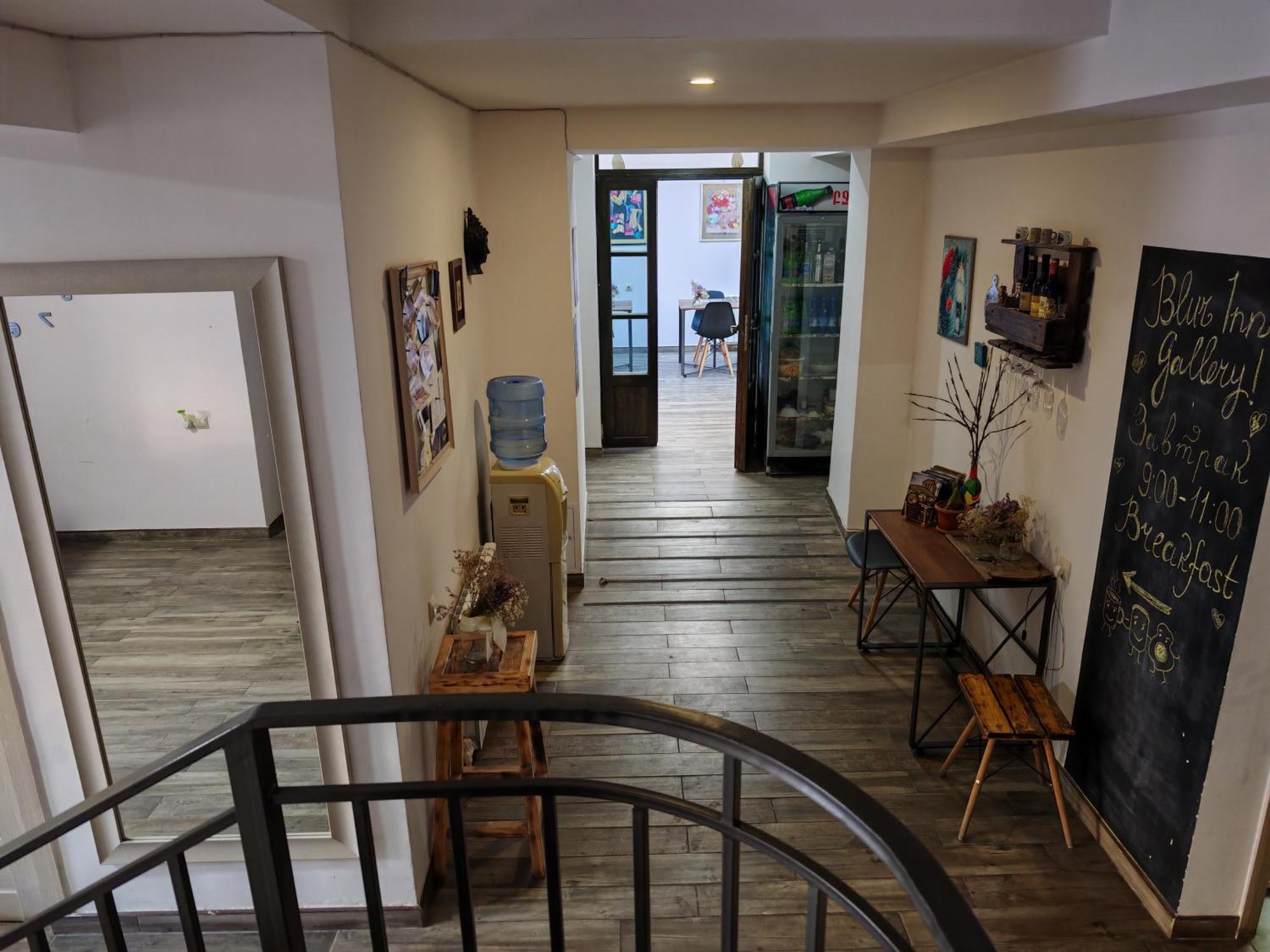 Blur Inn Gallery Erévan Extérieur photo